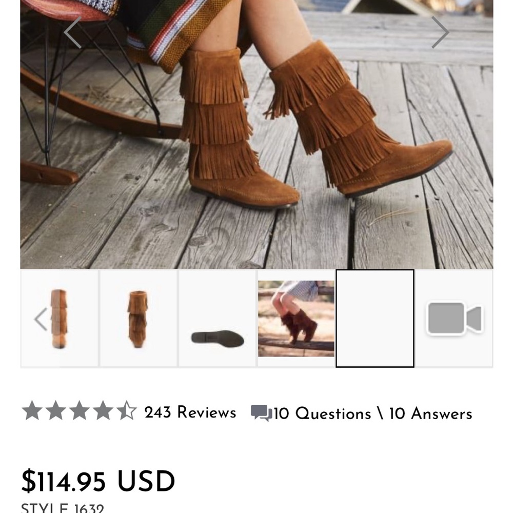 Minnetonka boots size 9